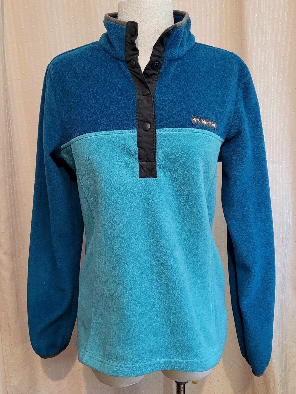 Columbia Women’s Benton Springs Two Tone Colorblock Fleece Pullover, Size S EUC